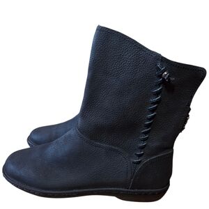 Olukai Women's "O Waho" Black Boho Leather Boots Whipstitch Detail Size 7 EU 37